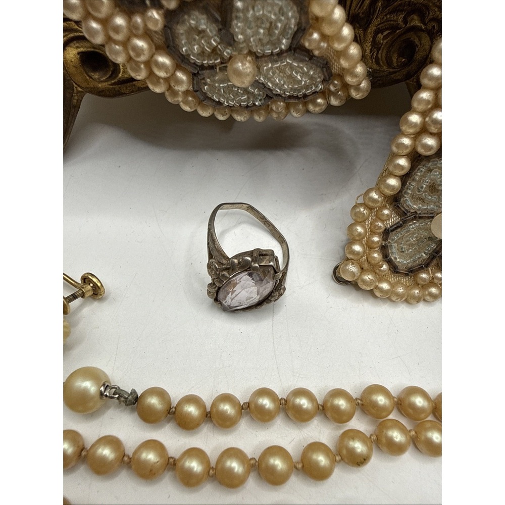 Estate Jewelry Lot Pearl Necklaces, Jewelry Boxes, Earrings, Bracelet - Picture 7 of 13